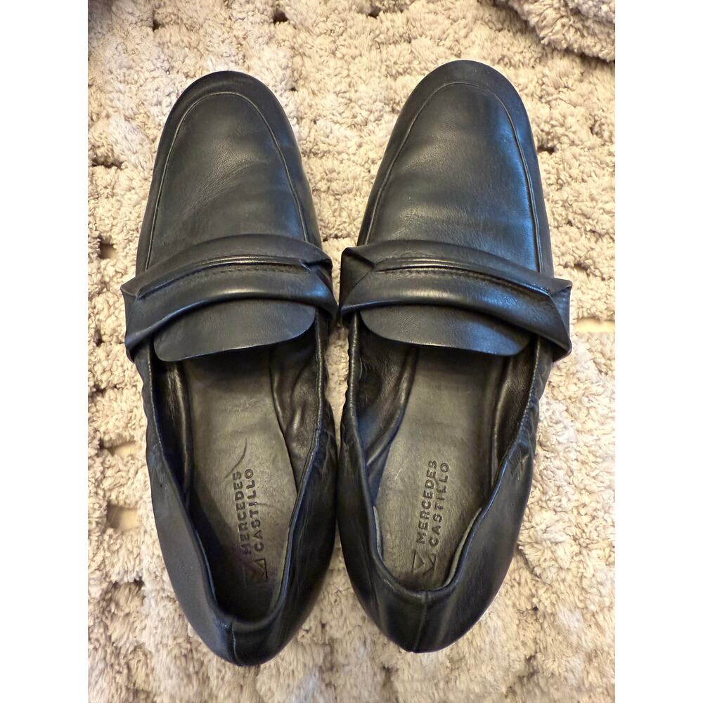 Mercedes Castillo Erin Loafers Flat Black Size 9